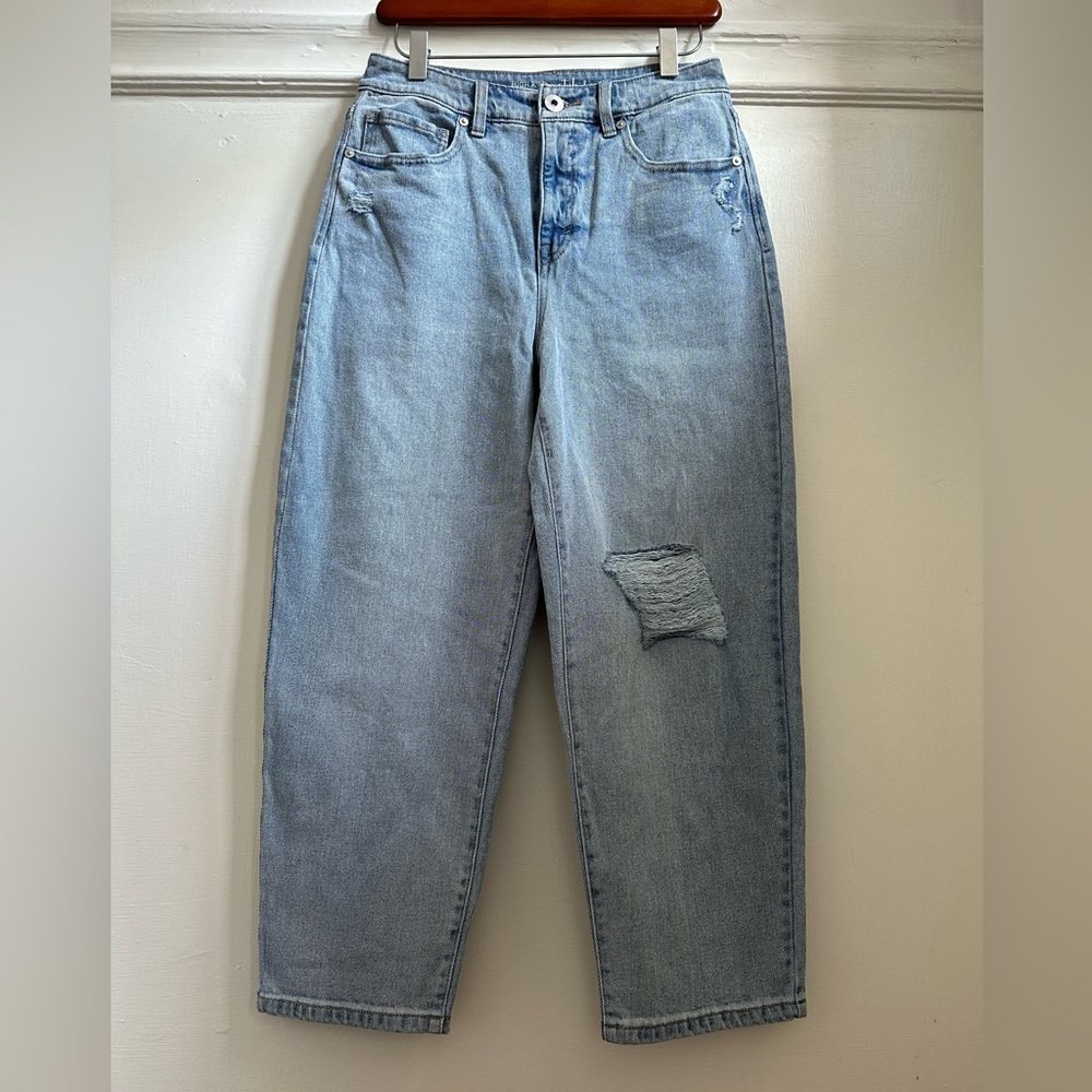 Style&Co Y2K baggy Distressed light wash denim  jeans high rise straight Size 6P